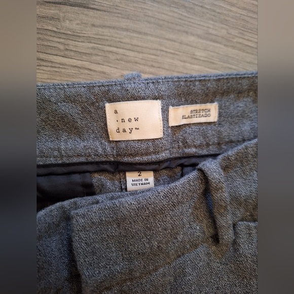 a new day gray dress pants Size 2 - Picture 2 of 4